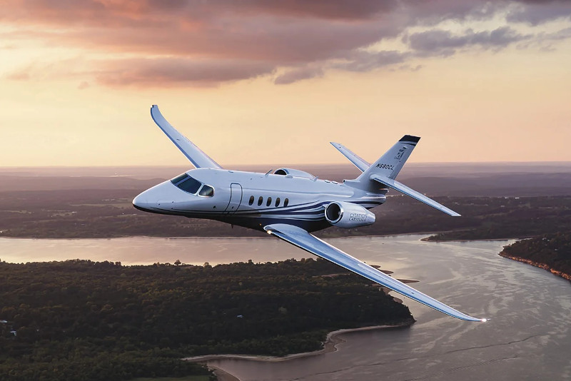 Mid Jets - Cessna Citation Latitude | VelocityJets